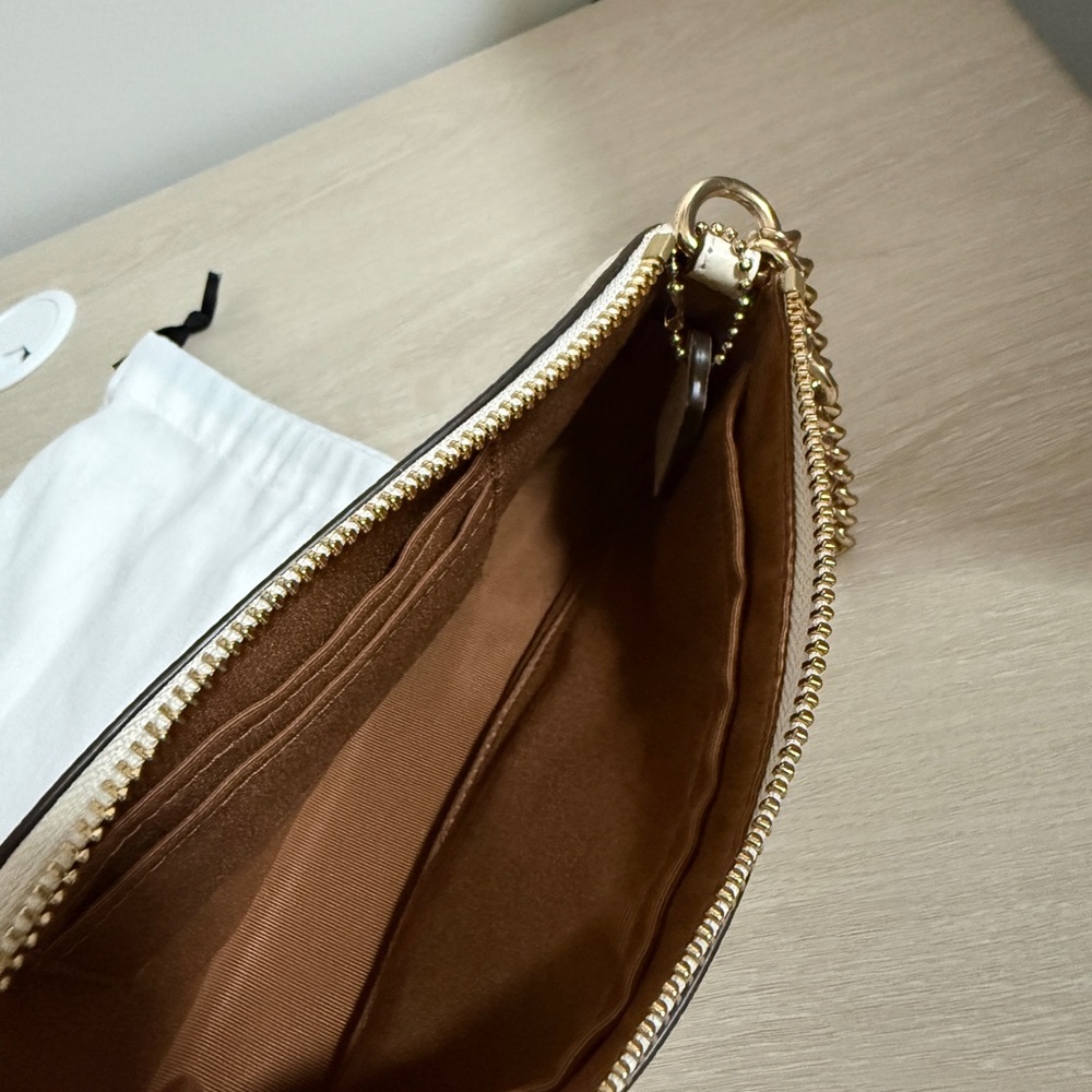 Coach bag small wristlet white - Picture 7 of 10